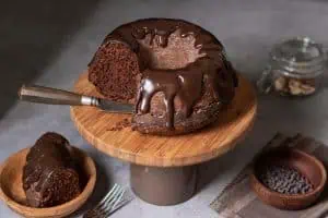 Receita de Bolo de Chocolate: Fofinho e Irresistível