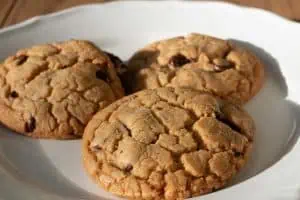 Cookies com Gotas de Chocolate: Receita Fácil e Deliciosa