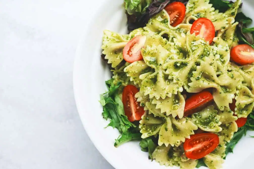 Farfalle ao Pesto: Receita Fácil e Saborosa